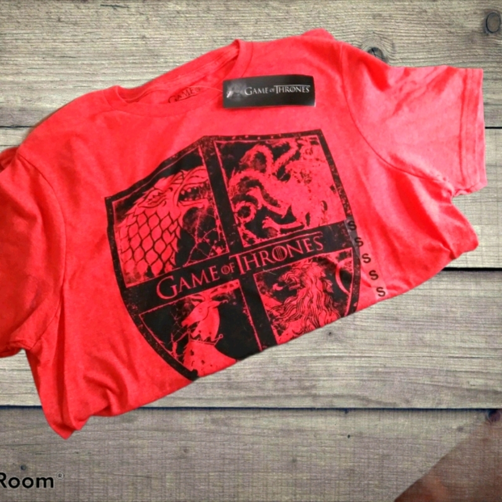 Size small game of thrones tee